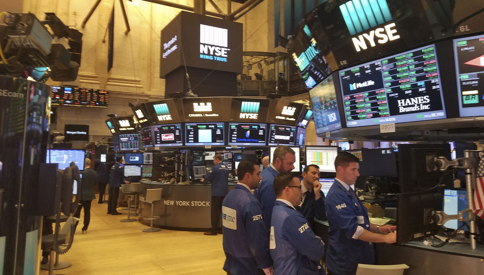 w-m-weekend--nyse-trading-floor-photo0.jpg