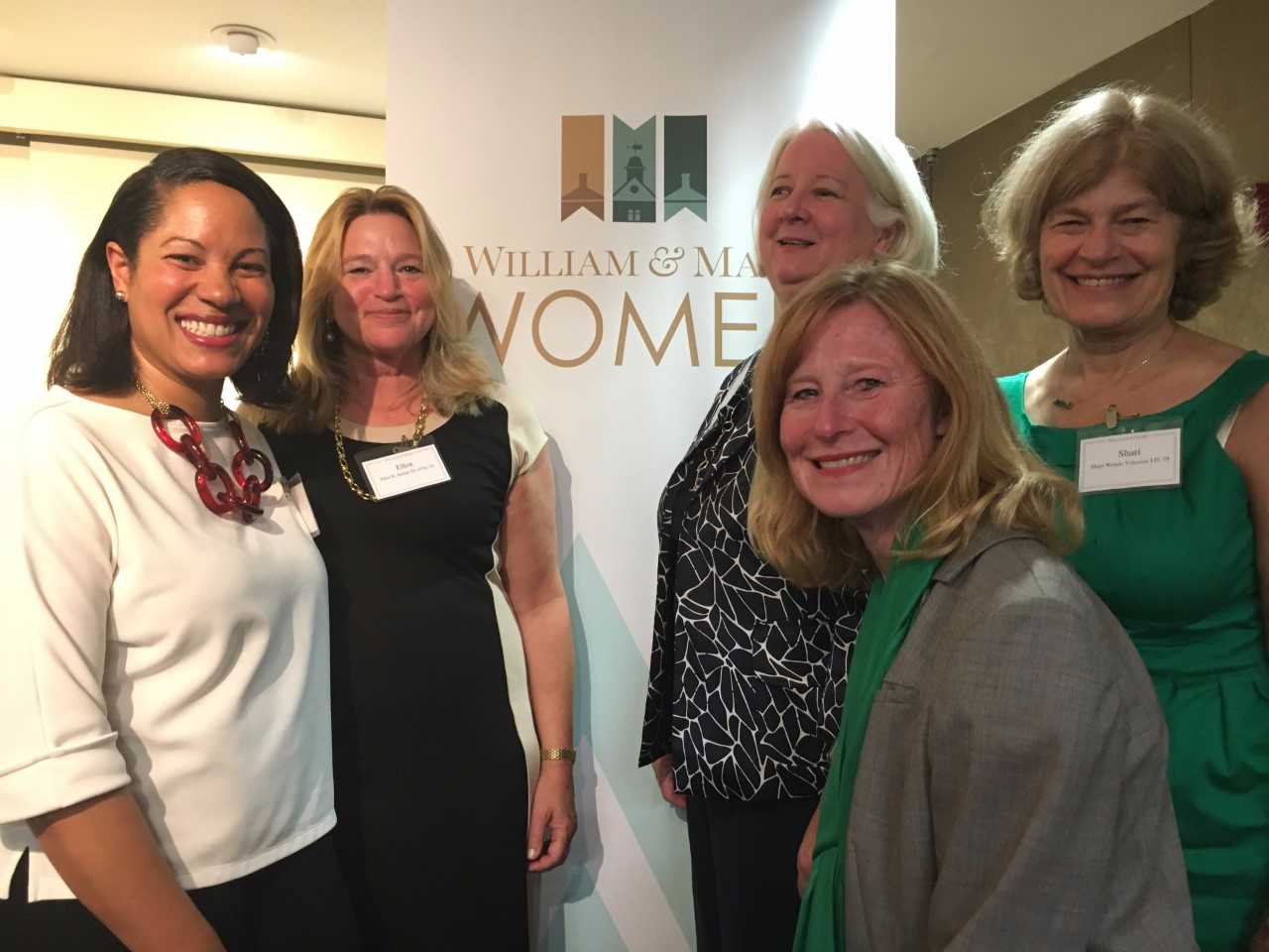 washington-womens-leadership-panel-draws-more-than-100-photo0.jpg