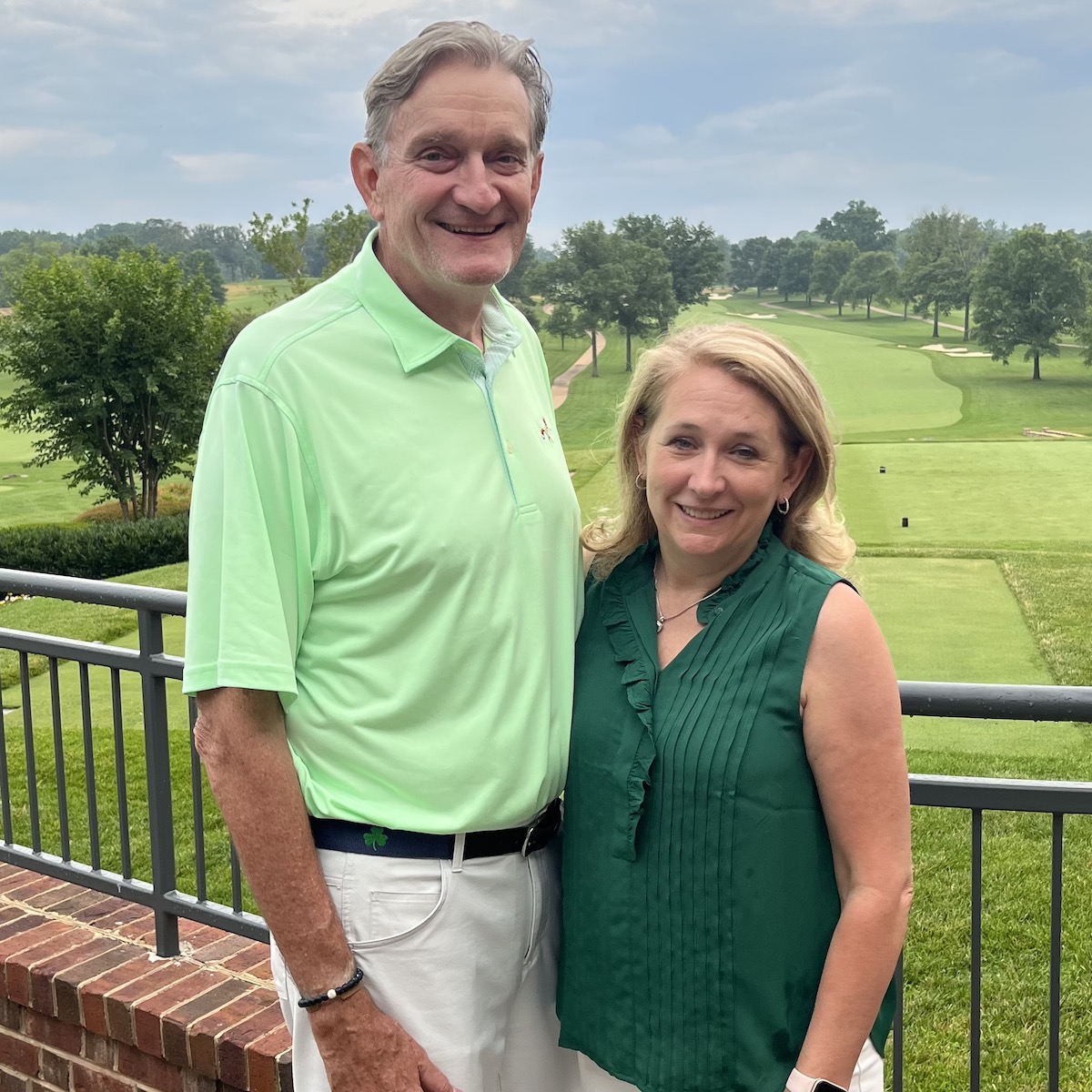 Alicia Bond ’90, P ’23, P ’25, P ’27 and Matt Bond P ’23, P ’25, P ’27  Parent & Family Council Chairs